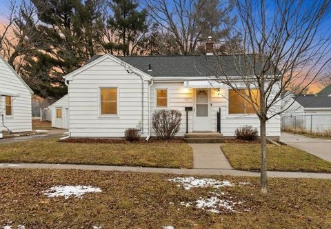 Photo of 1113 North Street, Beloit, WI 53511 (MLS # 2014585)
