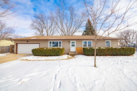 Photo of 1993 Meadow Drive, Beloit, WI 53511 (MLS # 2015913)
